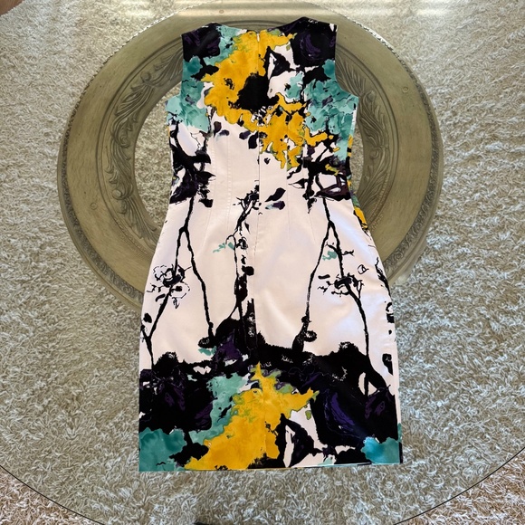 Tahari Sleeveless Multicolor Sheath Cocktail Dress Party Career Women's Size 4 - Picture 5 of 11